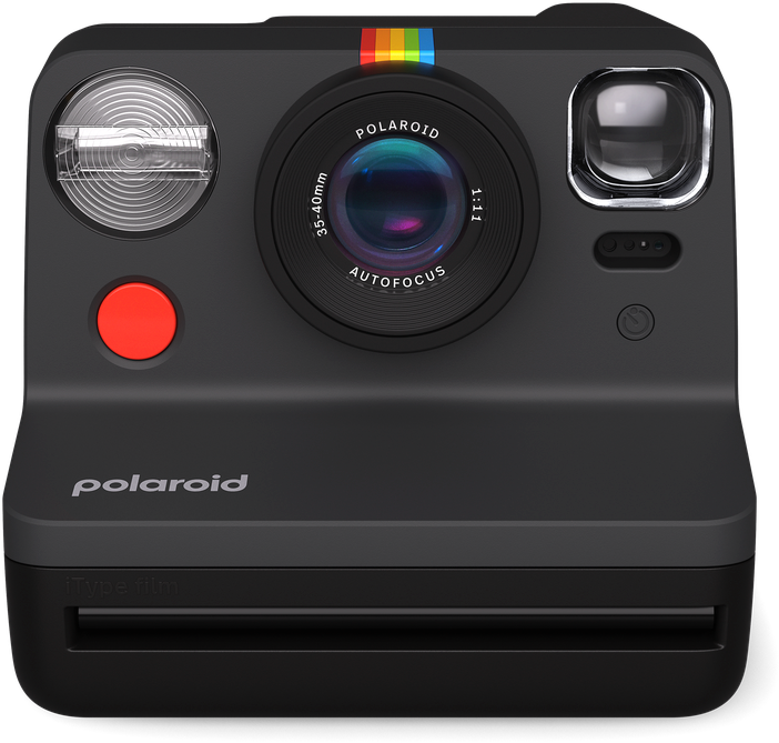 Eine schwarze Polaroid-Kamera mit Regenbogenstreifen und rotem Knopf.
