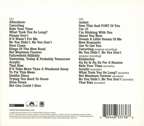 CD-Hülle mit Songtiteln und Barcode.