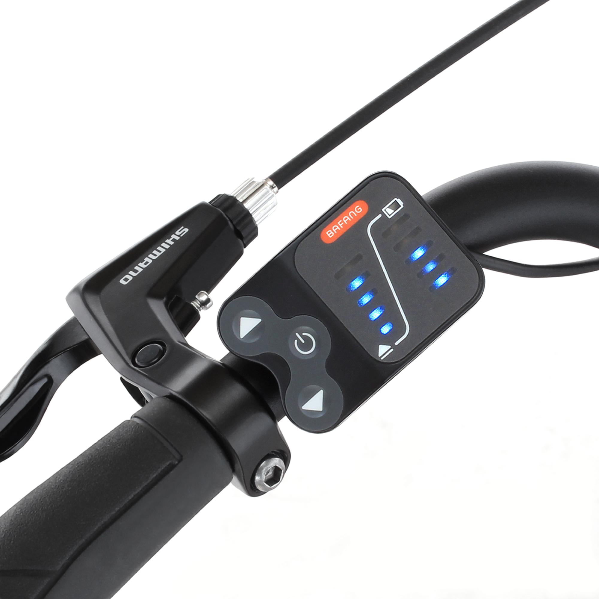 Schwarzer Fahrradlenker mit Bedienfeld und Shimano-Bremshebel.
