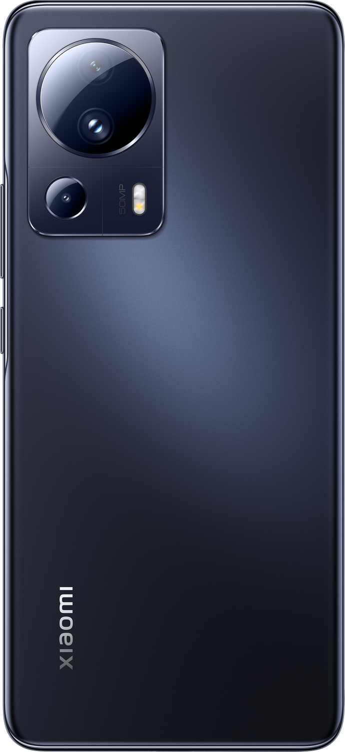 Un smartphone azul oscuro con configuración de triple cámara.