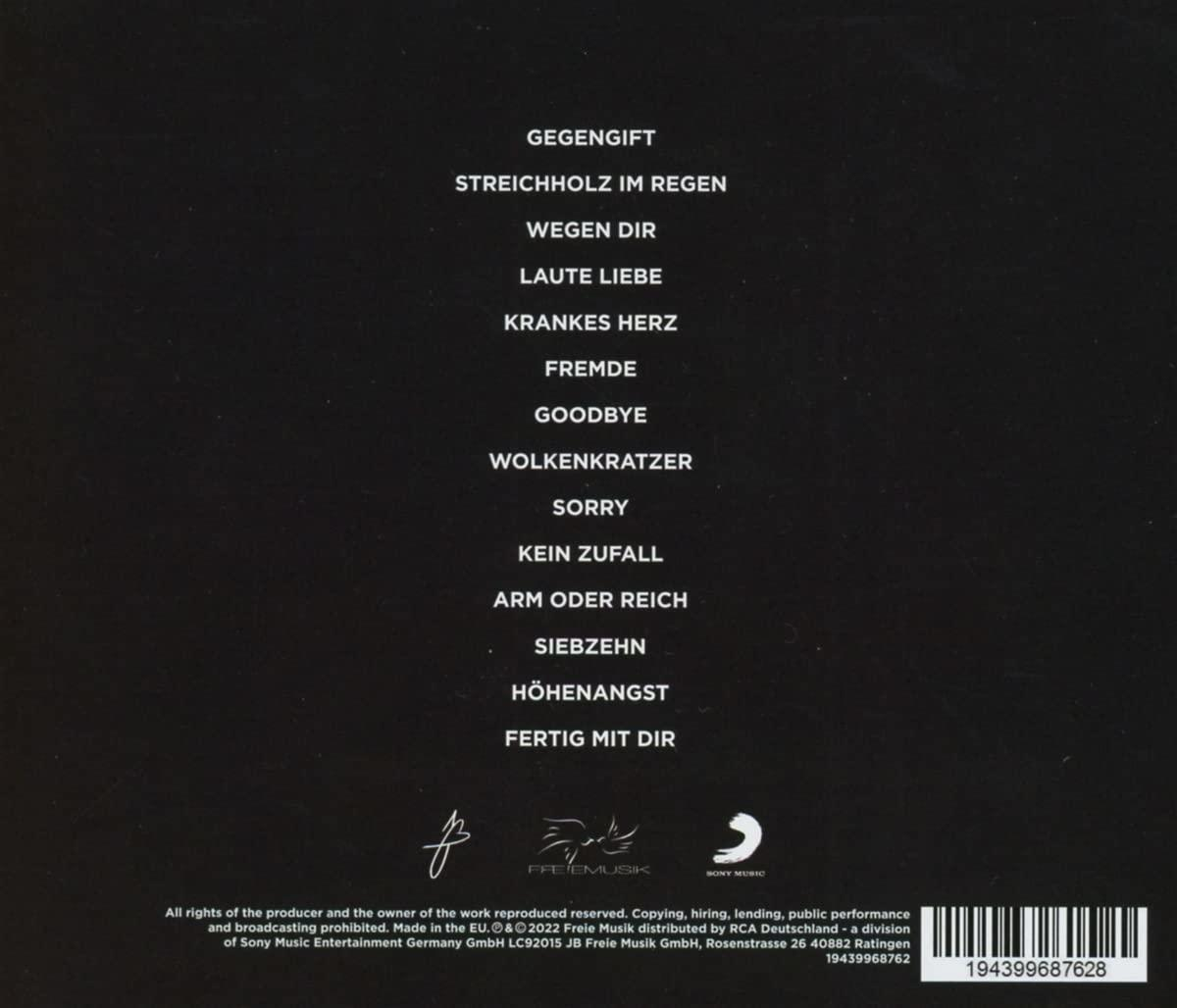 Die Rückseite einer CD mit Songtiteln und den Logos von F.E.M.E.Musik und Sony Music.
