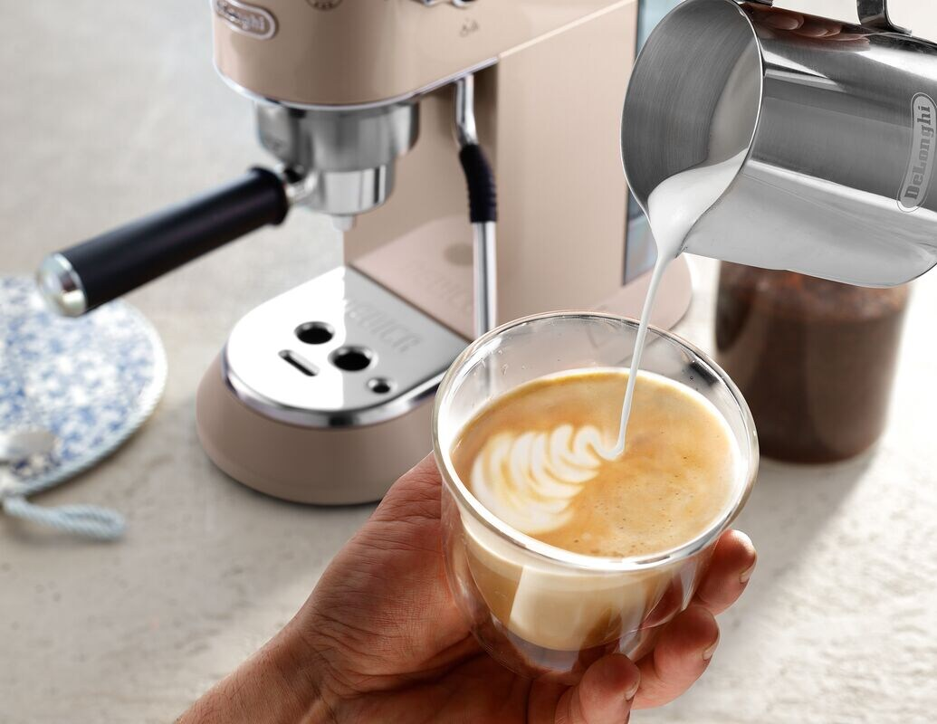 DELONGHI Dedica Arte EC885.BG Espressomaschine Beige metallic