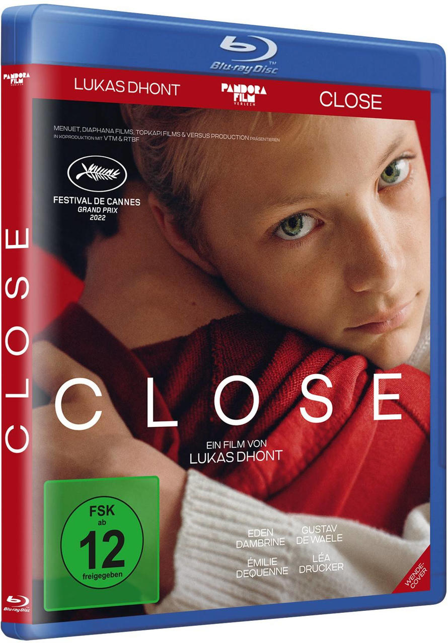 Close Blu-ray-Hülle mit einem Jungen auf dem Cover, rotes und weißes Thema.
