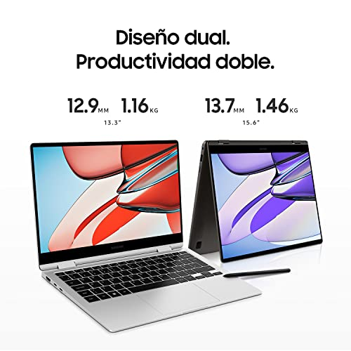Portátil plateado, teclado negro y bolígrafo.