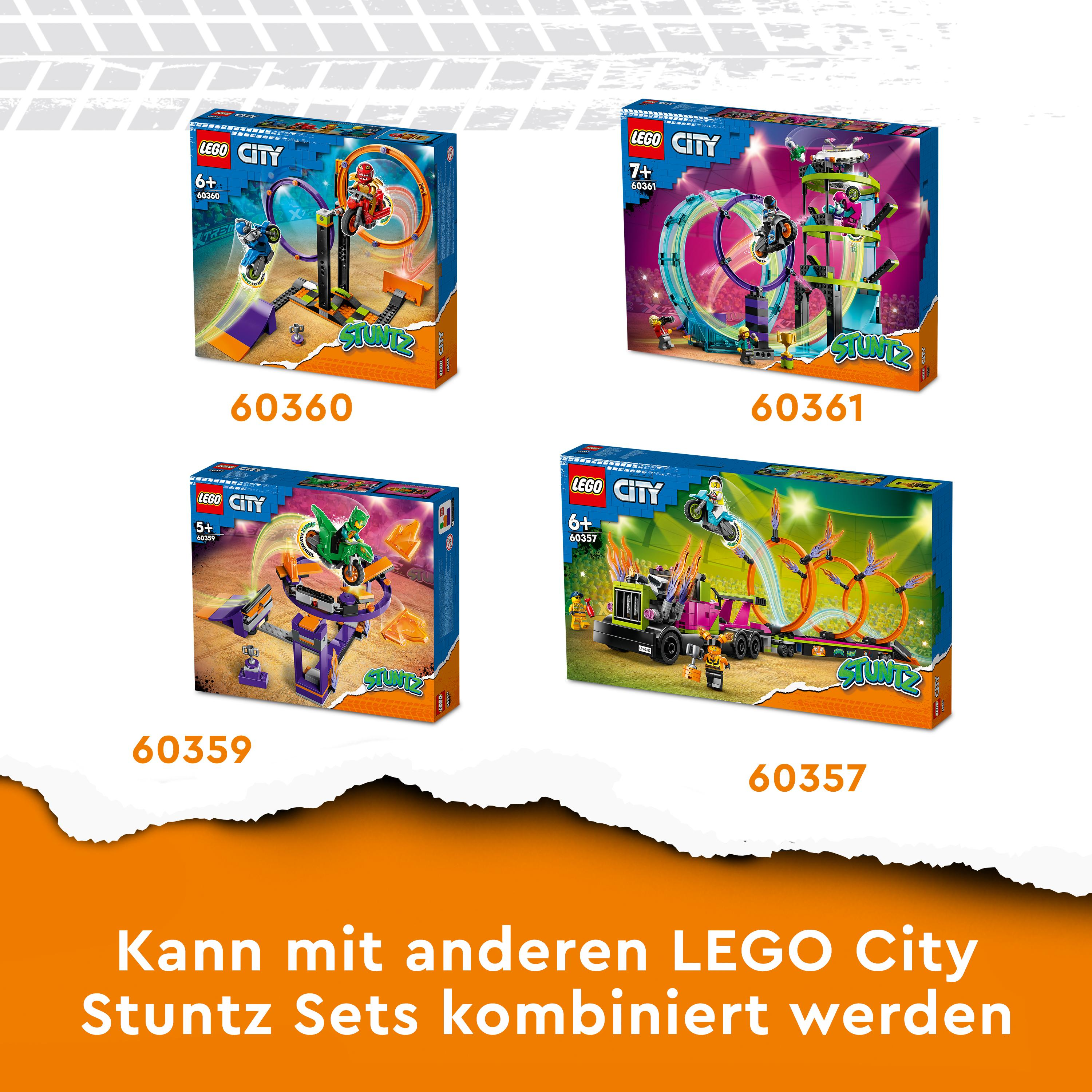 Vier LEGO City Stuntz Boxen mit verschiedenen Stunt-Sets. Sie befinden sich auf weißem Grund.