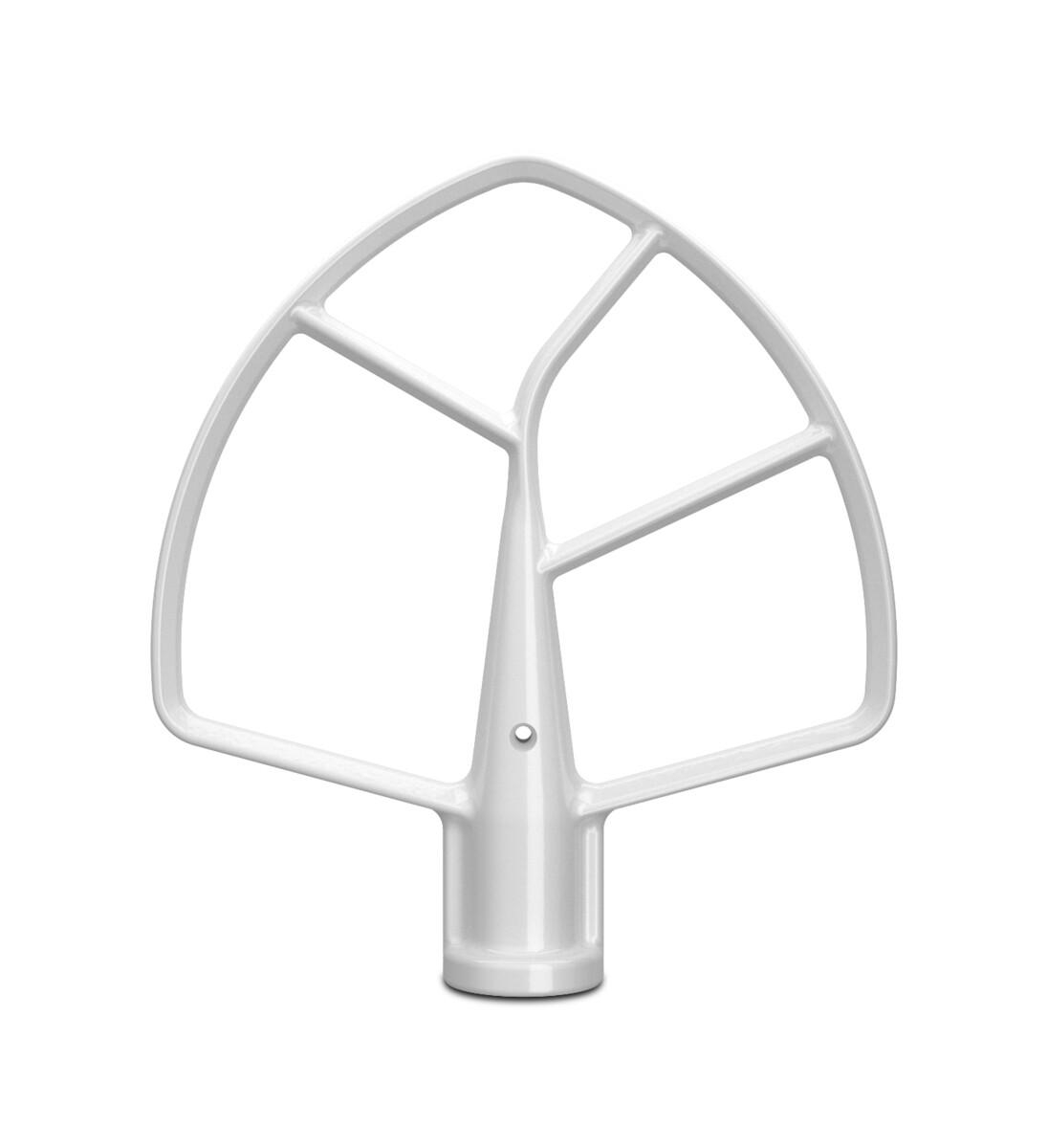 Weißes Standmixer-Zubehör mit flachem Schlagbesen-Design, isoliert auf weißem Hintergrund.