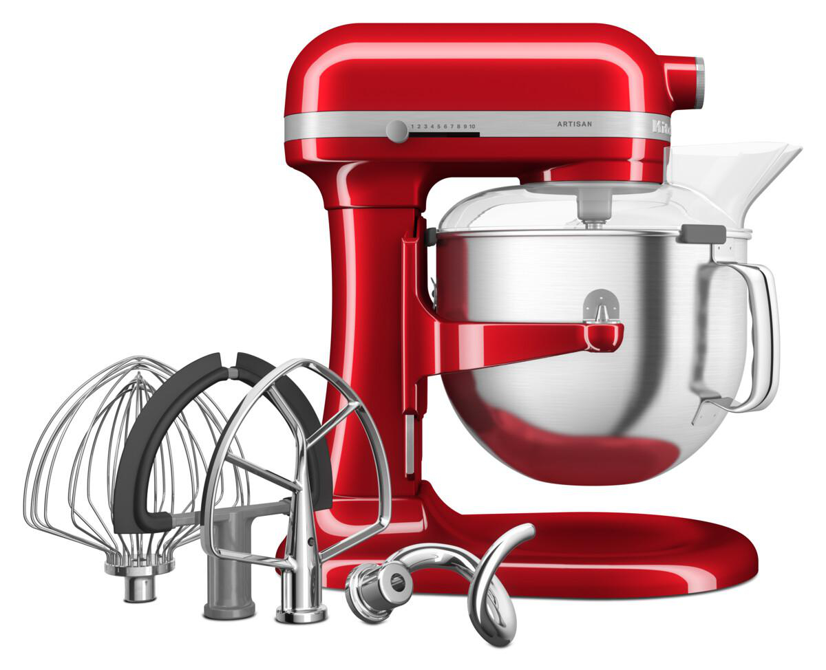 Roter KitchenAid Artisan Küchenmixer mit Aufsätzen auf weißem Hintergrund.