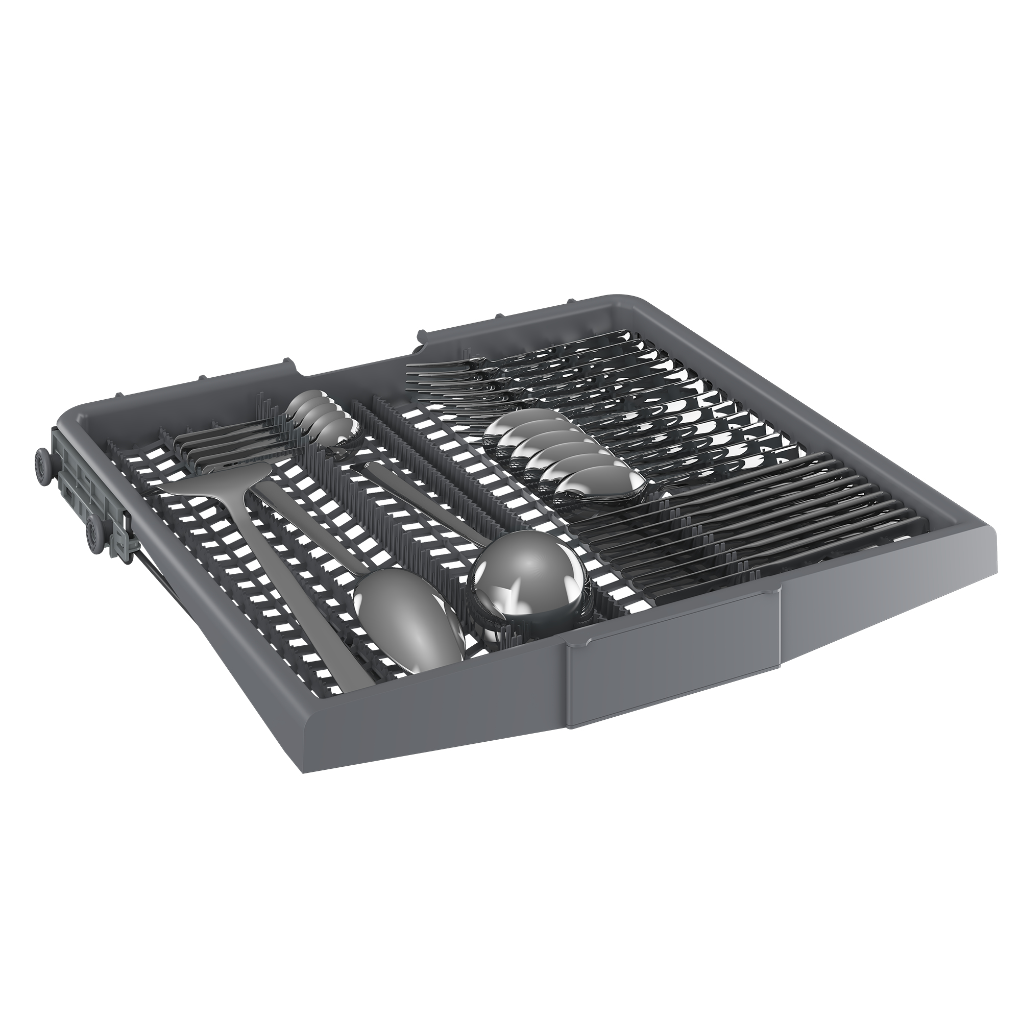 Cesta de cubiertos para lavavajillas llena de cucharas, tenedores y utensilios para servir; plástico gris sobre fondo blanco.