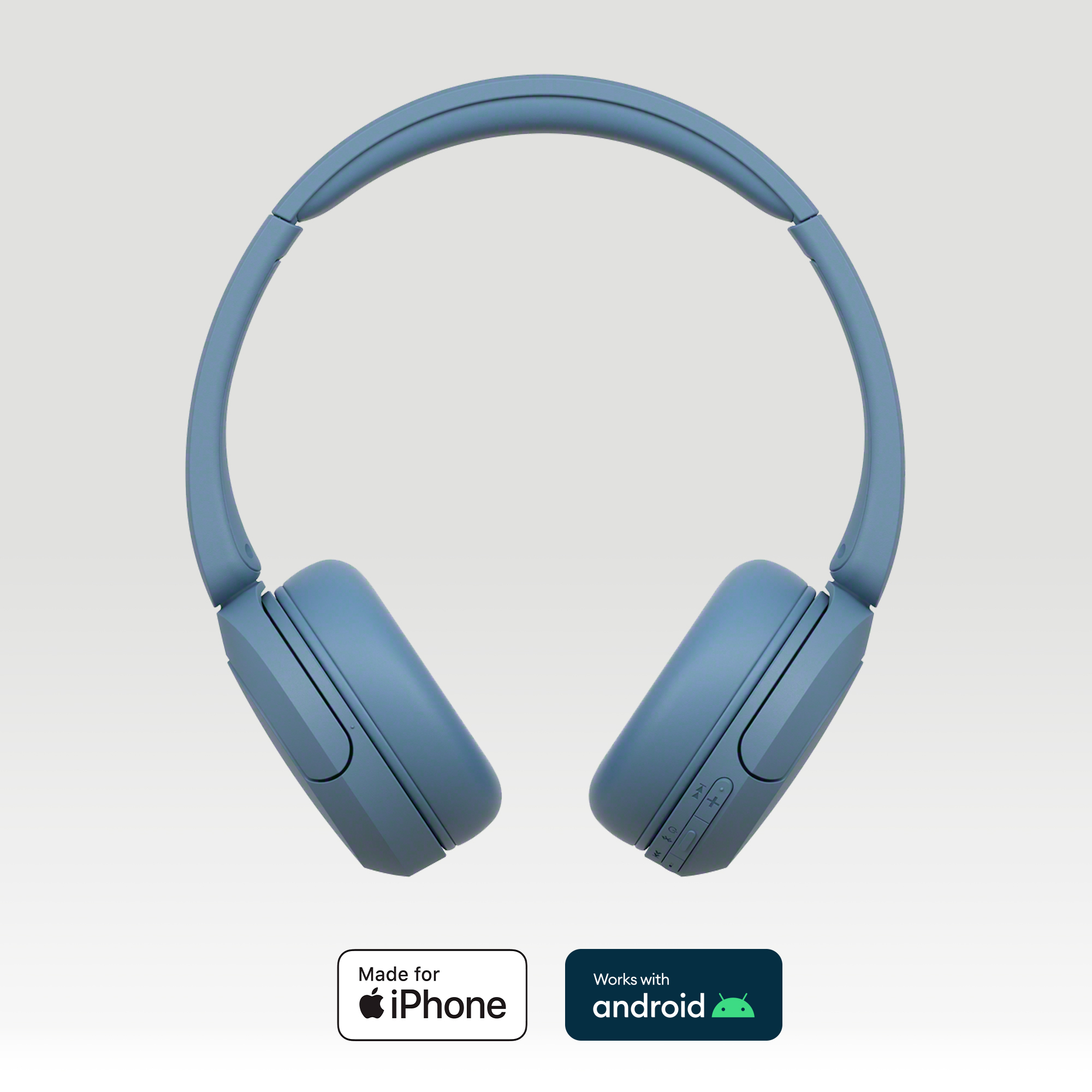 Casque bleu au design moderne. Le casque est sur un fond clair et présente les logos iPhone et Android.