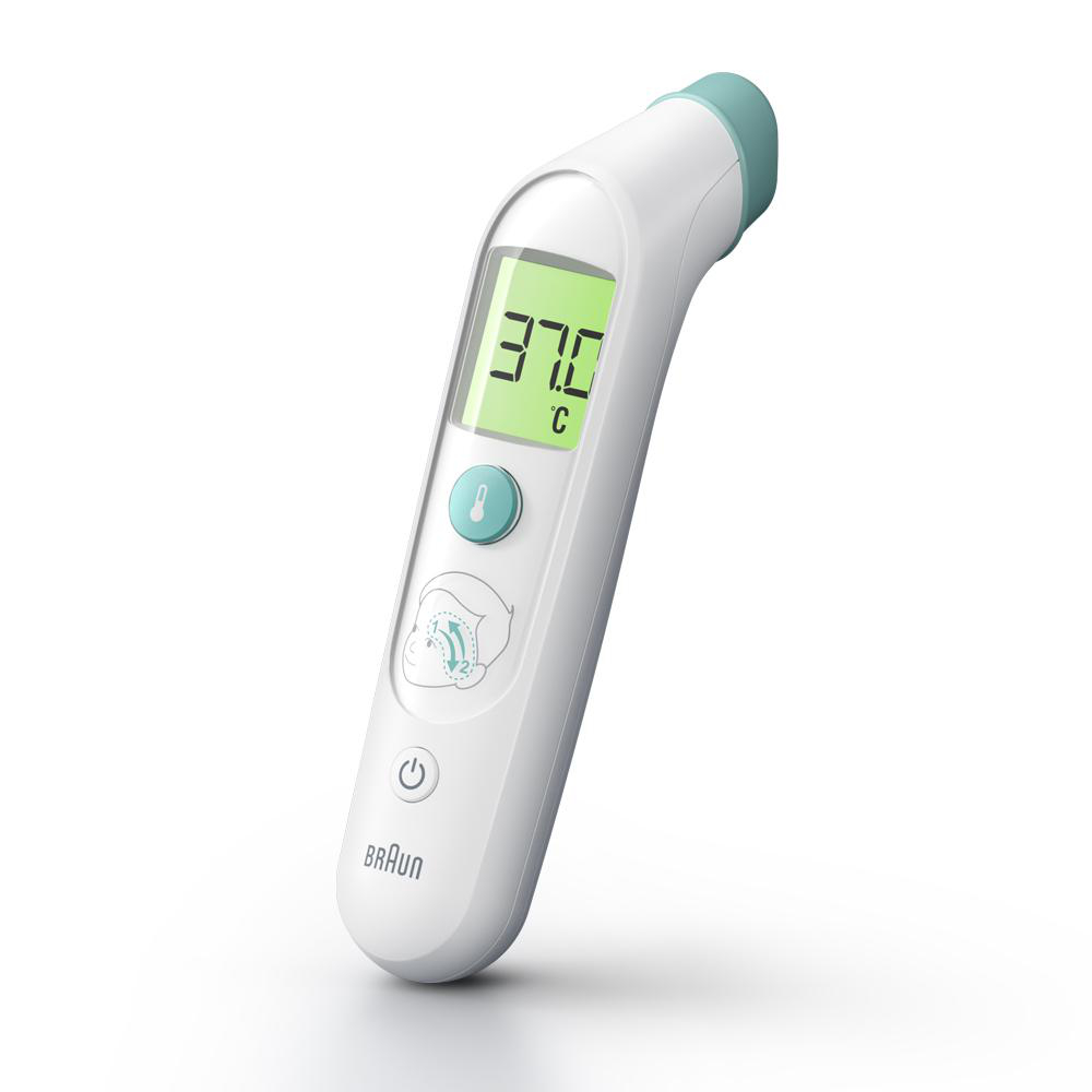 Ein Braun-Thermometer, weiß und blaugrün, zeigt 37,0 °C auf dem Bildschirm an.