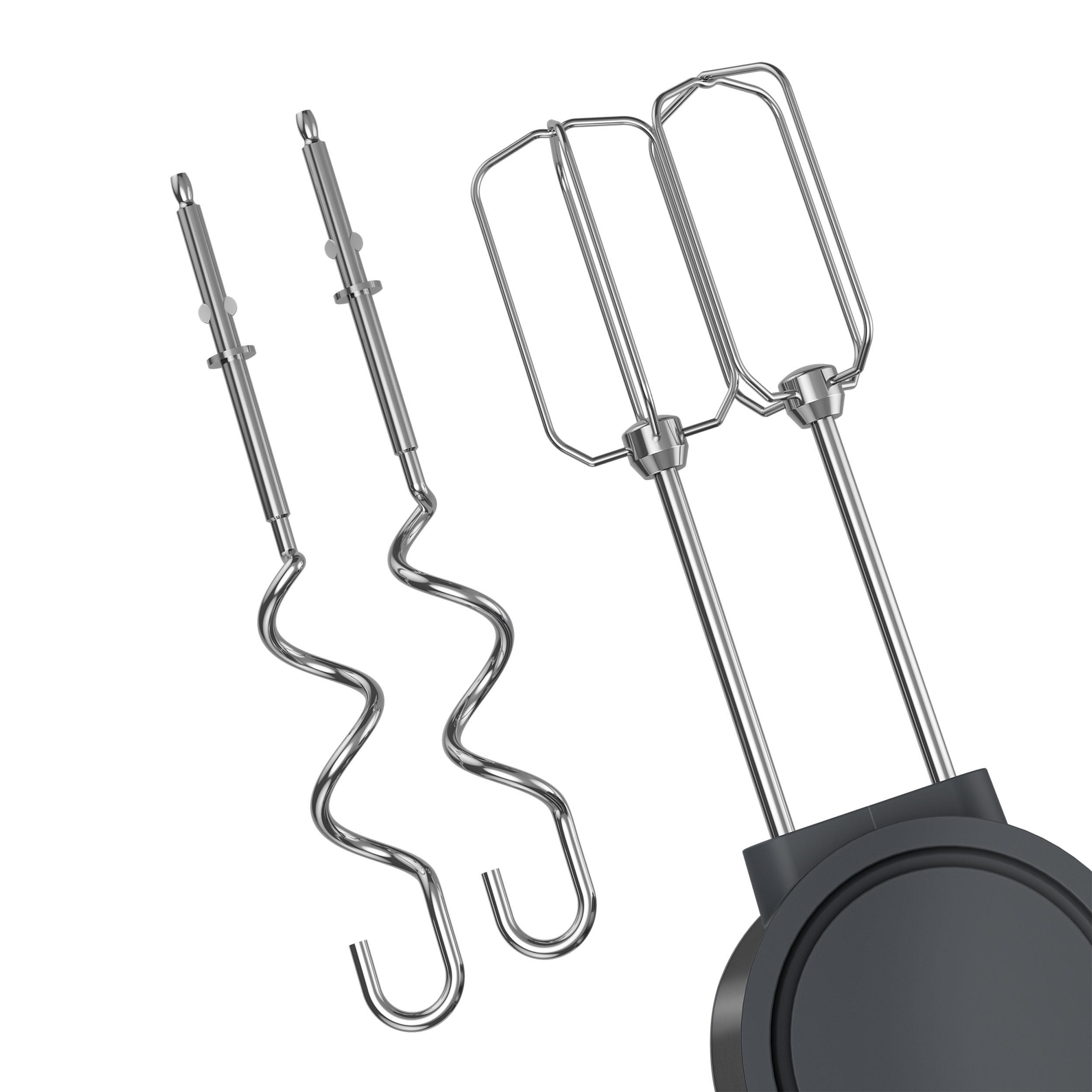 Silberne Handmixer-Aufsätze, einer gebogen, einer mit Schlaufen, auf weißem Hintergrund.