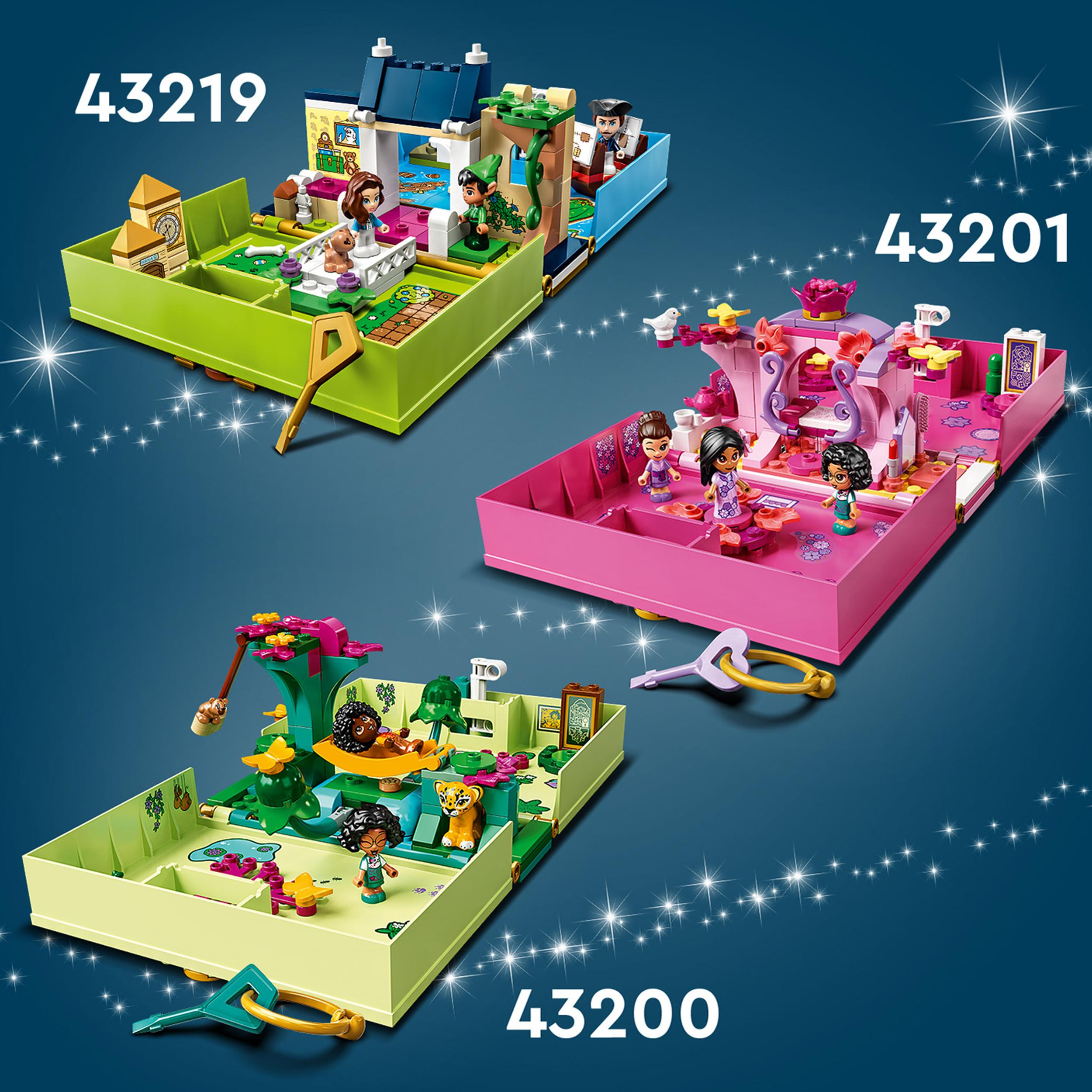 Drei LEGO-Spielsets, jedes in einer andersfarbigen Box, mit Minifiguren darin.