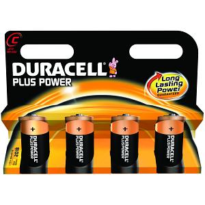 Duracell Plus Power Batteriepack. Vier Batterien sind sichtbar. Die Verpackung ist schwarz und orange.