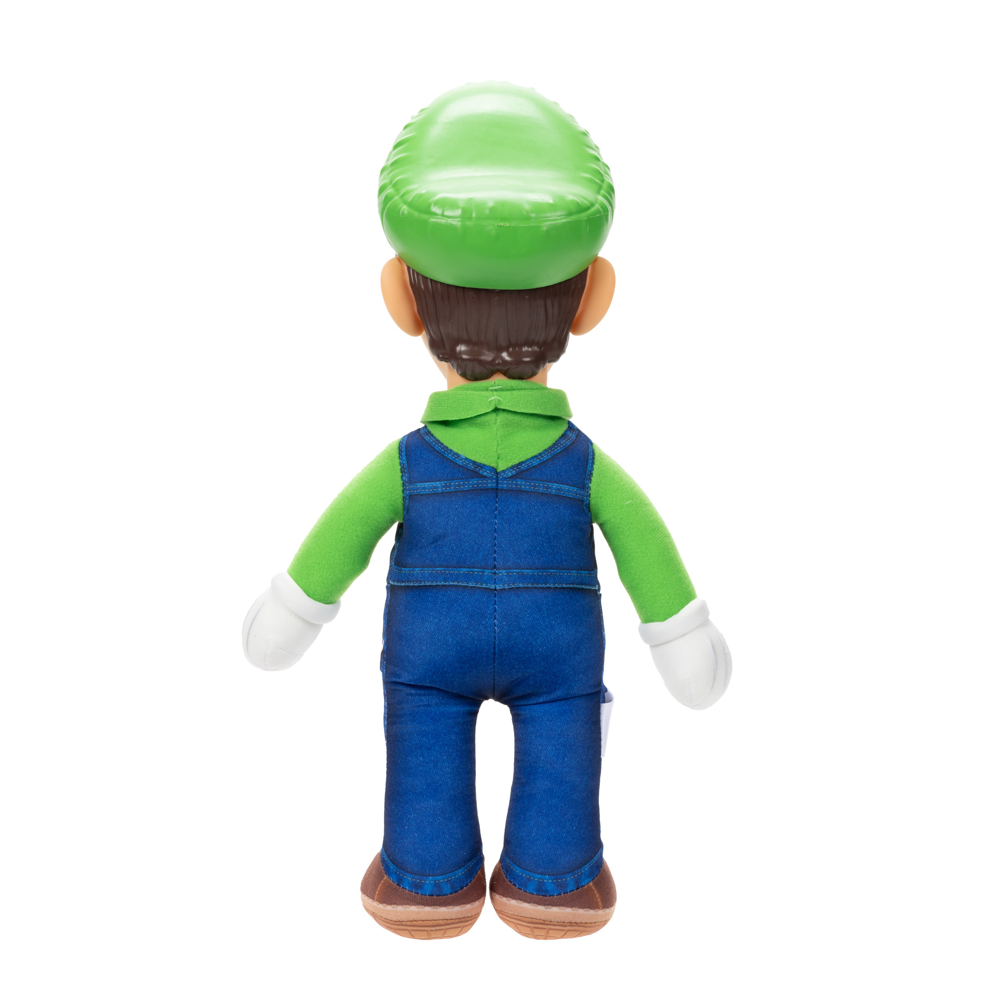 Plüschpuppe Luigi. Grüner Hut, grünes Hemd, blaue Latzhose, weiße Handschuhe und braune Schuhe. Rückansicht.
