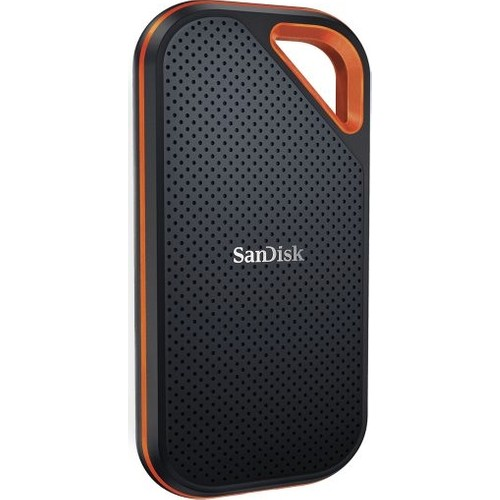 Siyah ve turuncu Sandisk harici sabit disk. Dikdörtgen, saplı.