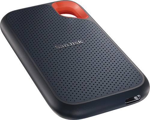Turkuaz SanDisk harici sabit disk, turuncu halkalı.
