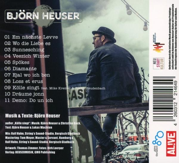 Albumcover mit einem Mann mit Hut und Text, der Songtitel und Credits auflistet.