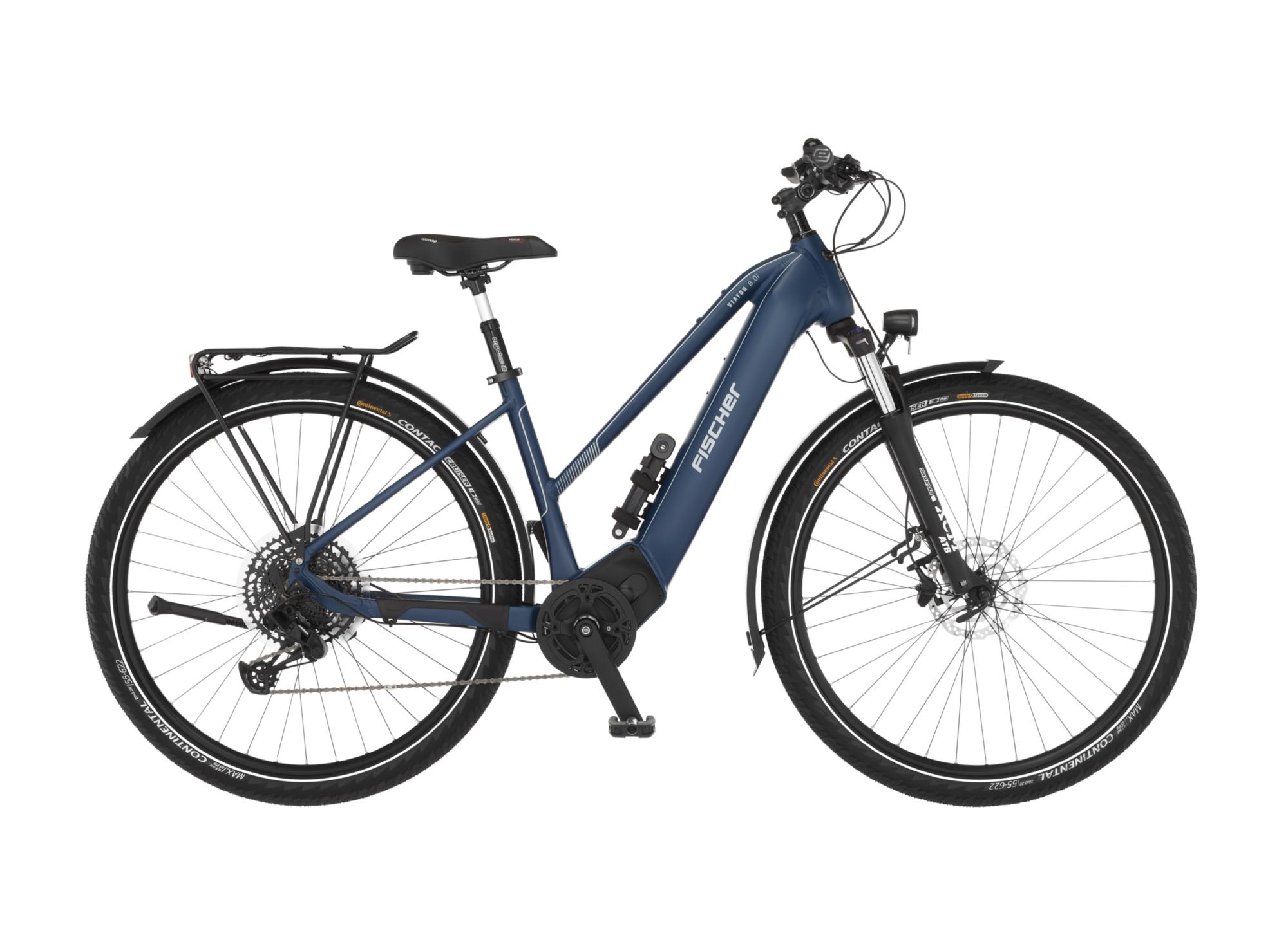 Ein blaues Fischer-Elektrofahrrad von der Seite auf weißem Hintergrund.
