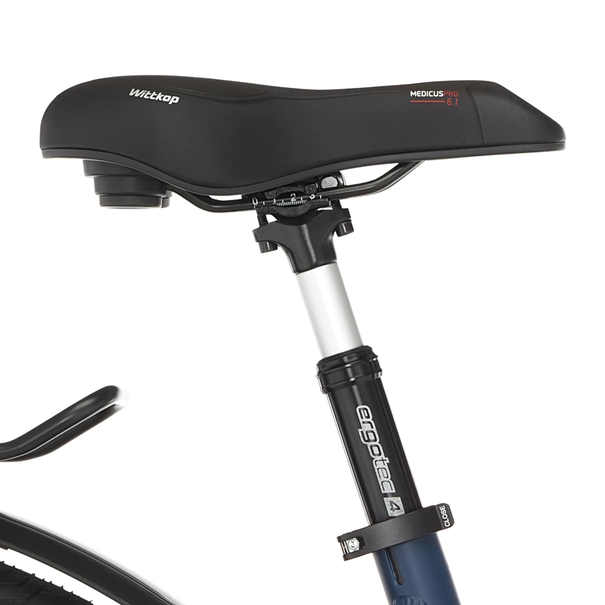 Schwarzer Fahrradsattel mit silberner Stütze und dem Text 'ergotec'.