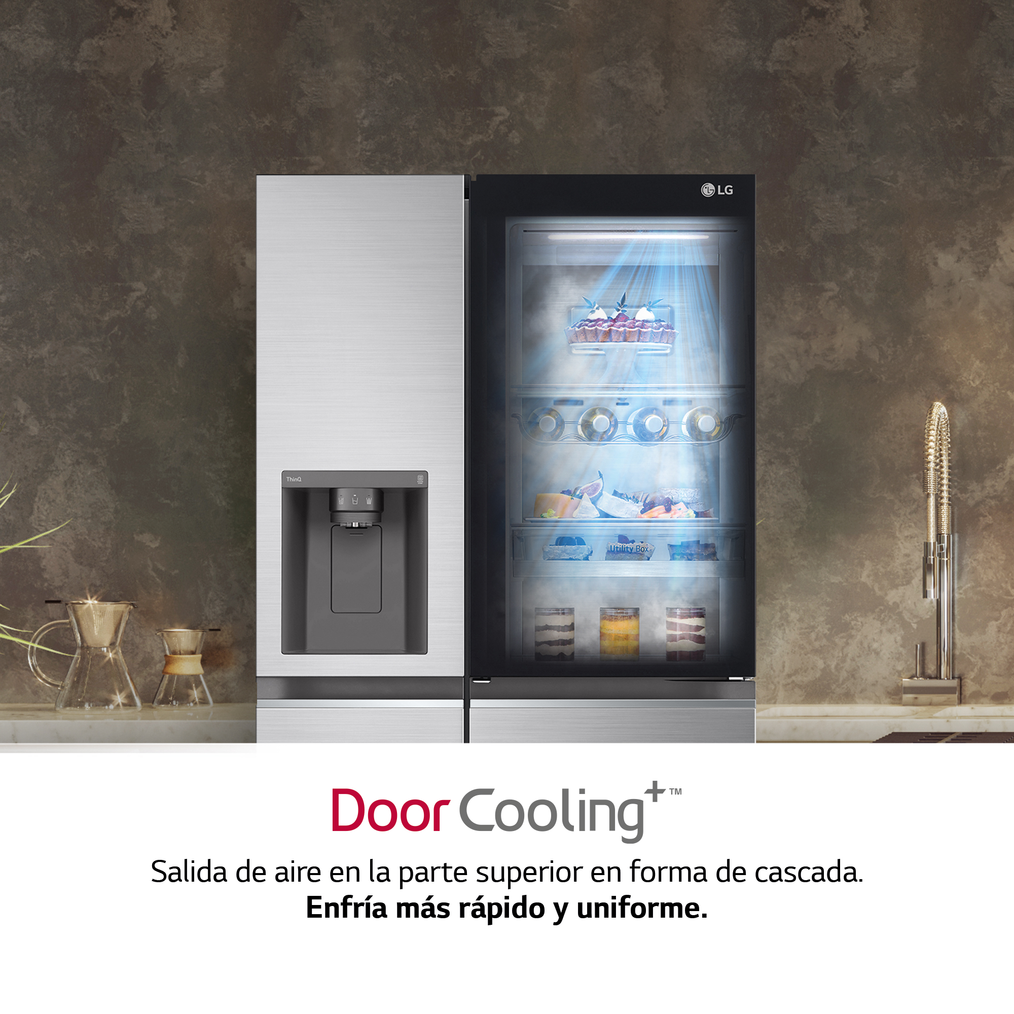 Refrigerador LG con dispensador de agua.