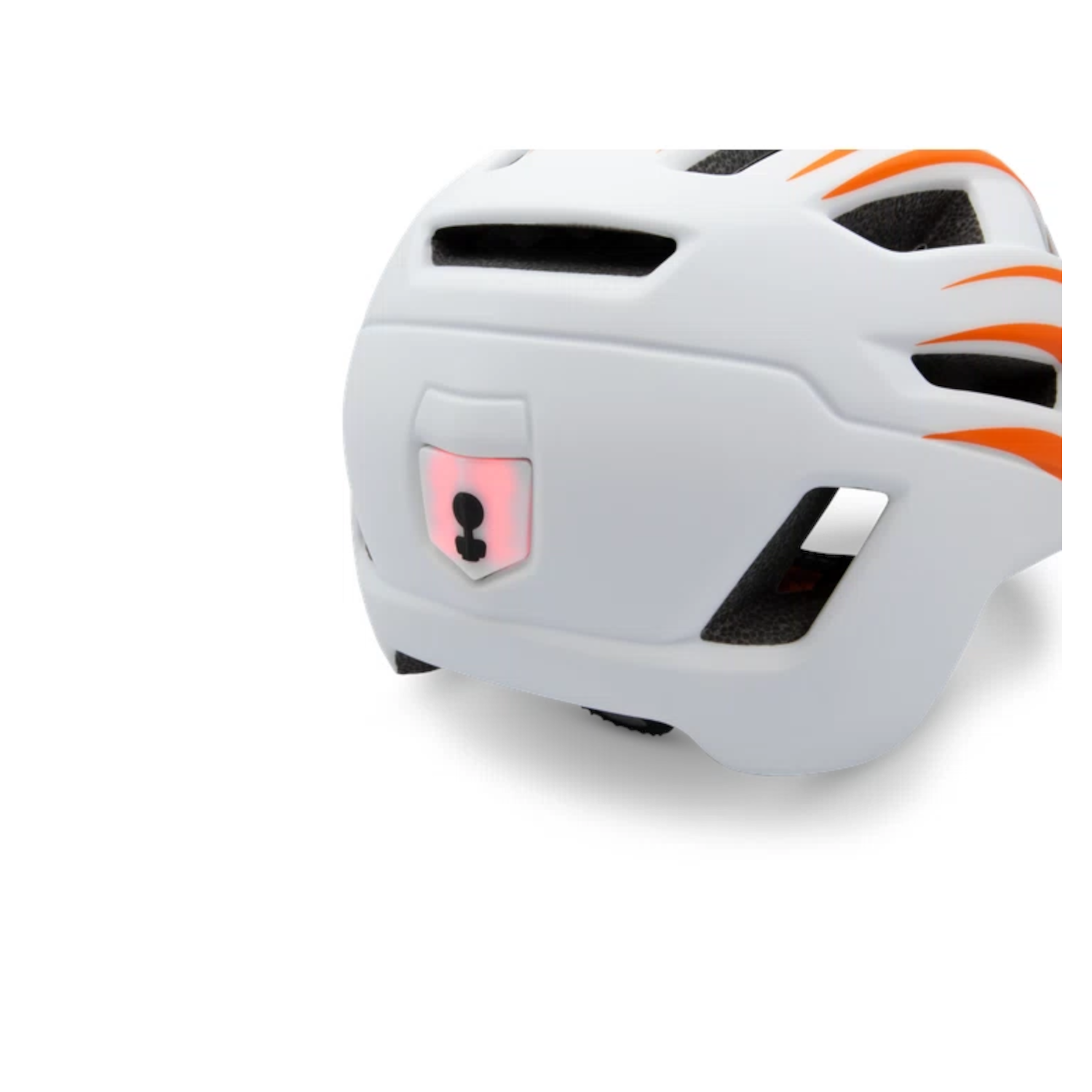 Witte fietshelm met oranje strepen en een rood licht.