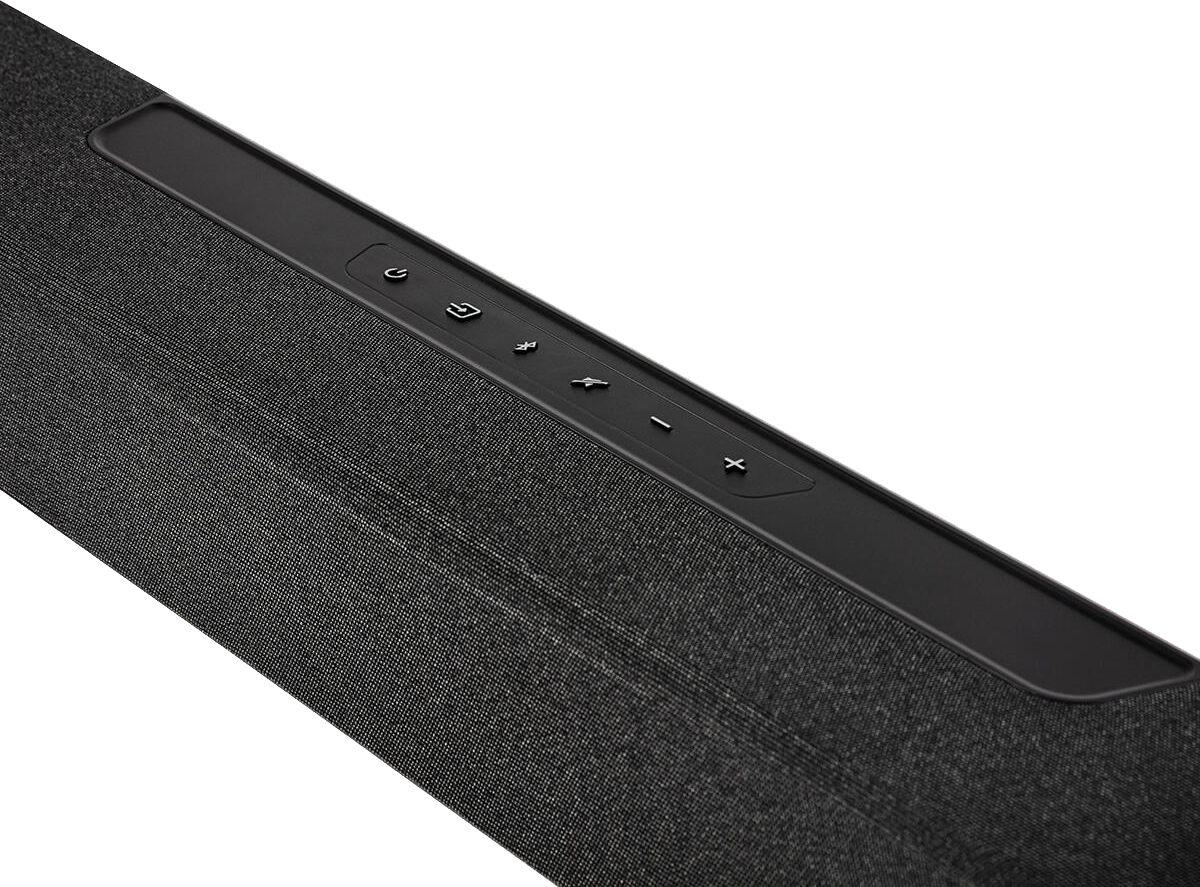 Egy fekete soundbar texturált felülettel, és gombokkal a bekapcsoláshoz, hangerőhöz és Bluetooth vezérléshez.