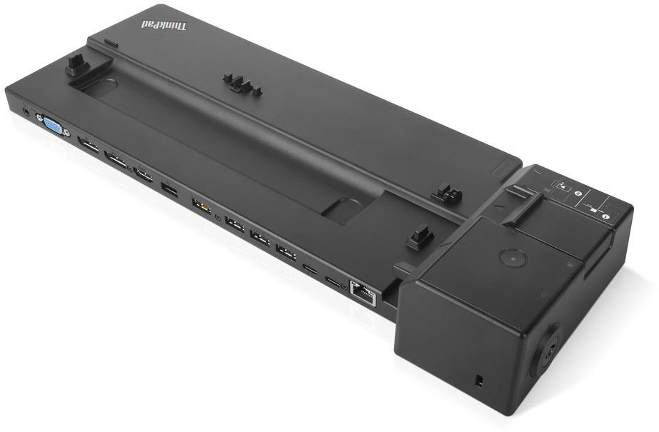 Station d'accueil ThinkPad noire avec ports et adaptateur secteur connecté.
