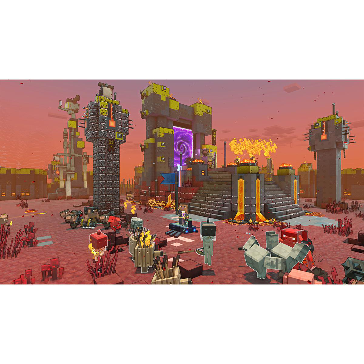 Minecraft Dungeons Szene. Charaktere und Strukturen in einer rot getönten Wüstenlandschaft.