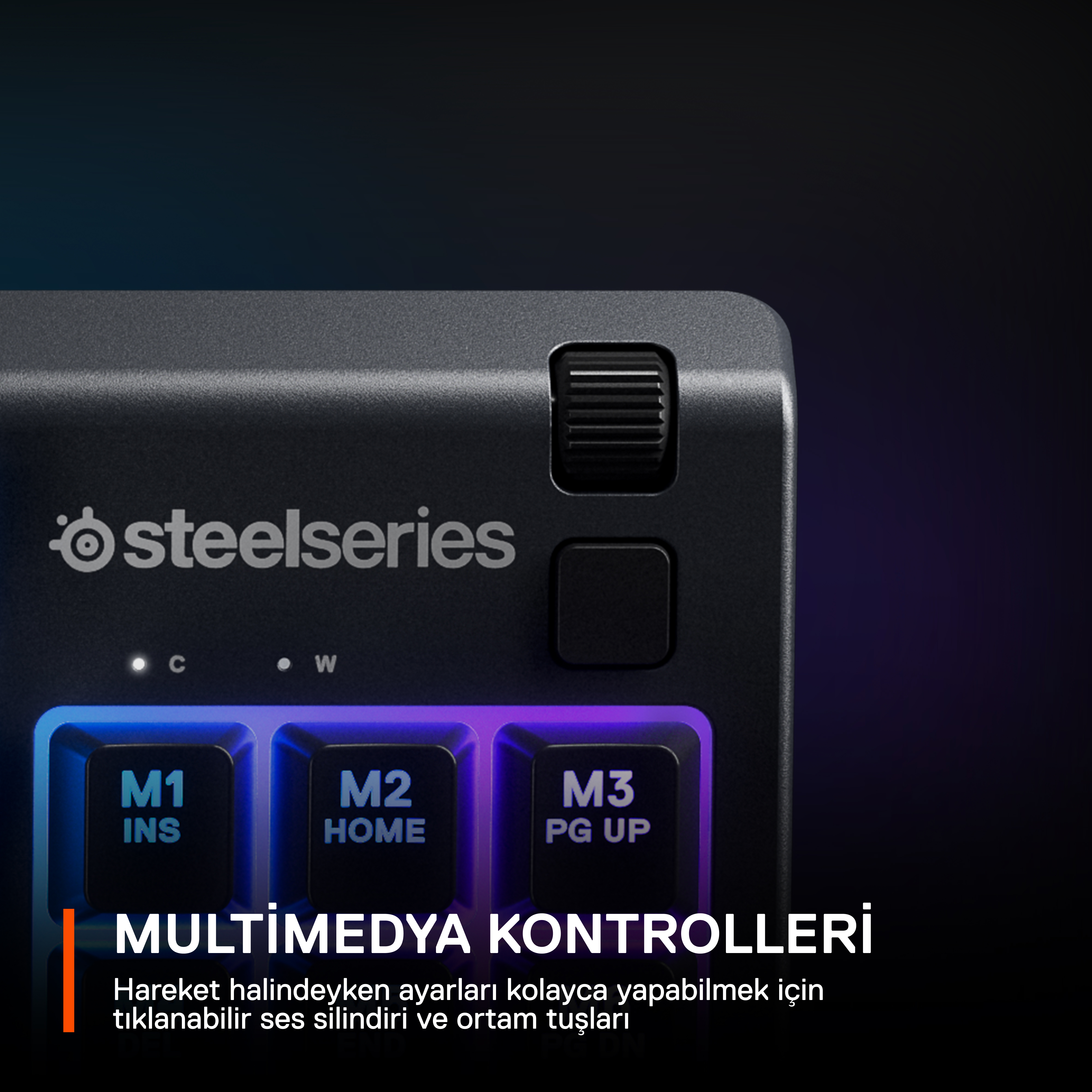 Siyah klavye denetleyicisi. Metin: multimedya denetleyicileri ve steelseries logosu.