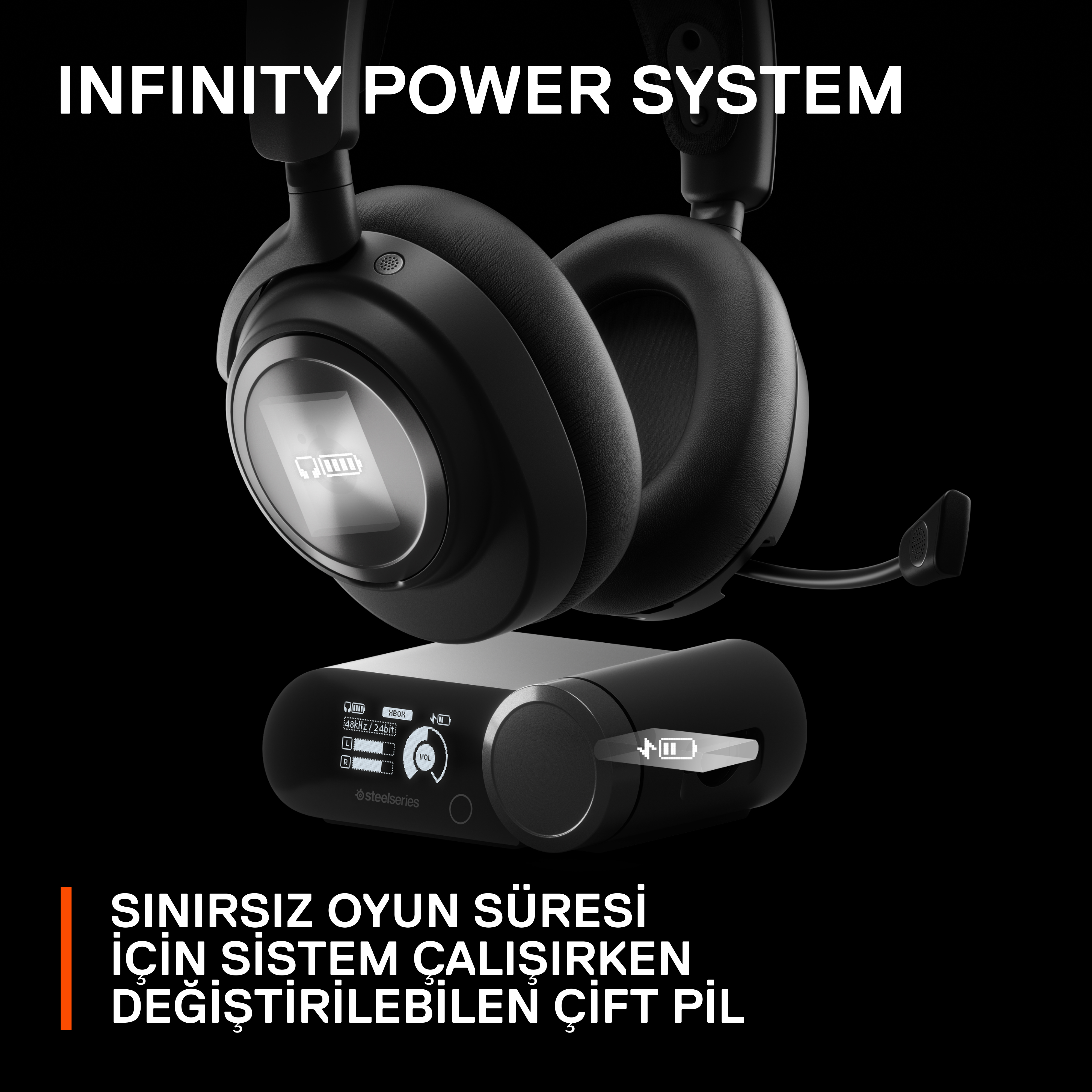 Siyah kulaklıklar ve bir şarj istasyonu, metinle.