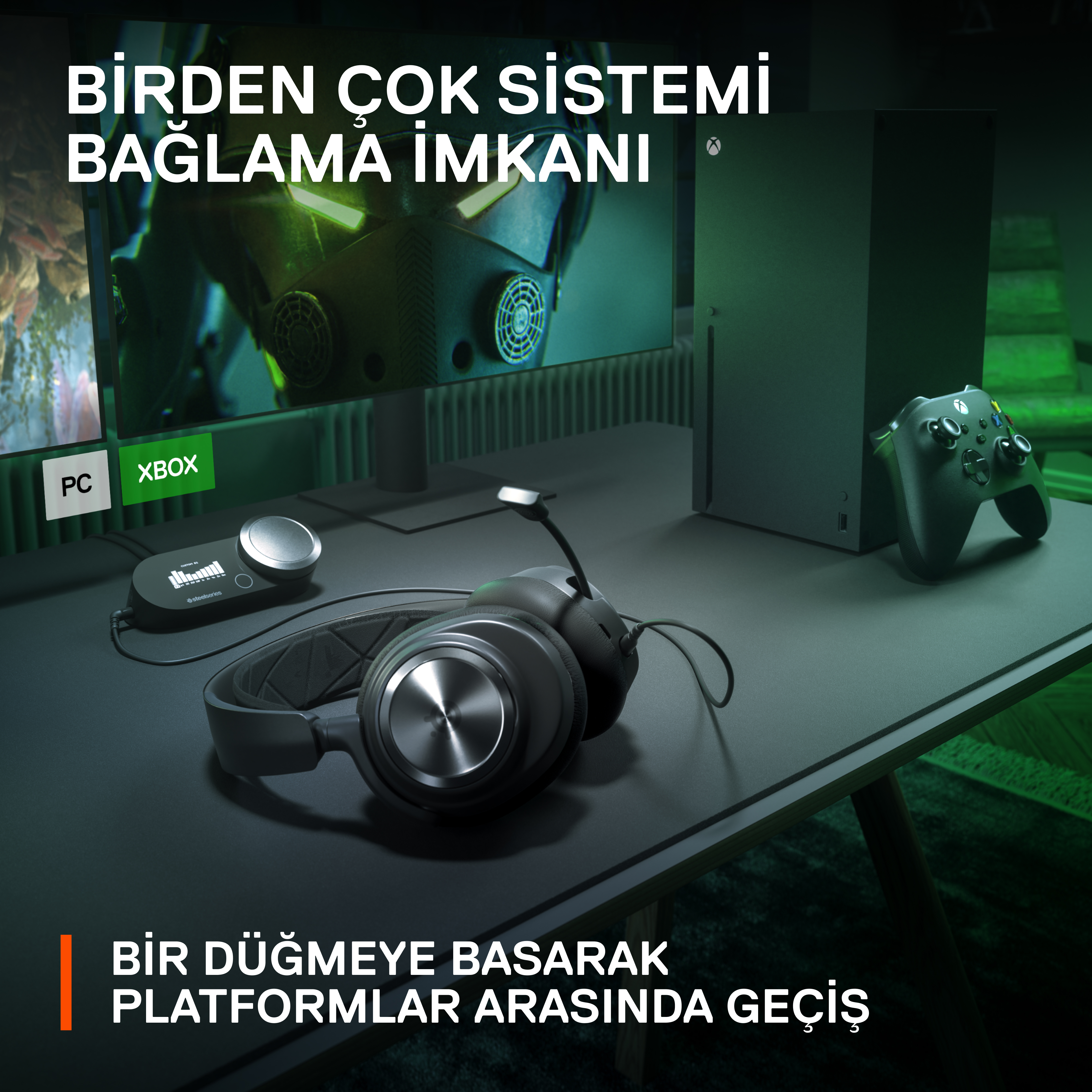 PC, Xbox ve kulaklık içeren bir oyun kurulumu, çok sistemli bağlantı seçeneklerini sergiliyor.