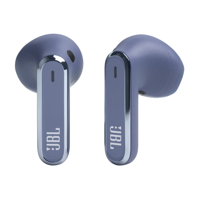 Dos auriculares inalámbricos JBL morados. Los auriculares están en primer plano, mostrando el logotipo JBL.