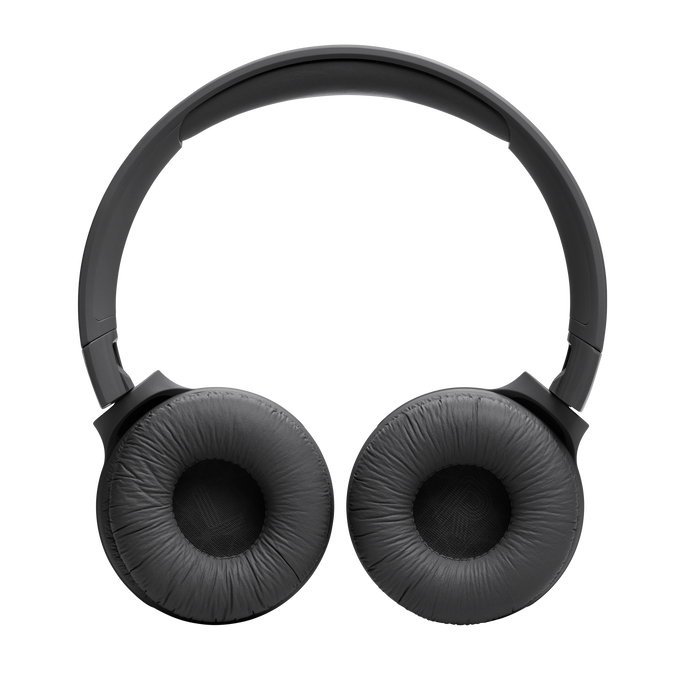 Auriculares negros con almohadillas negras, la forma es visible.