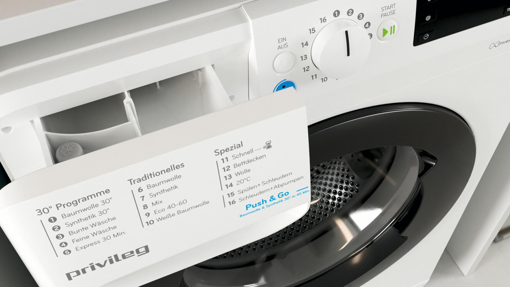 Waschmaschine mit geöffneter Waschmittelschublade und Programmen. Weißes Gerät.