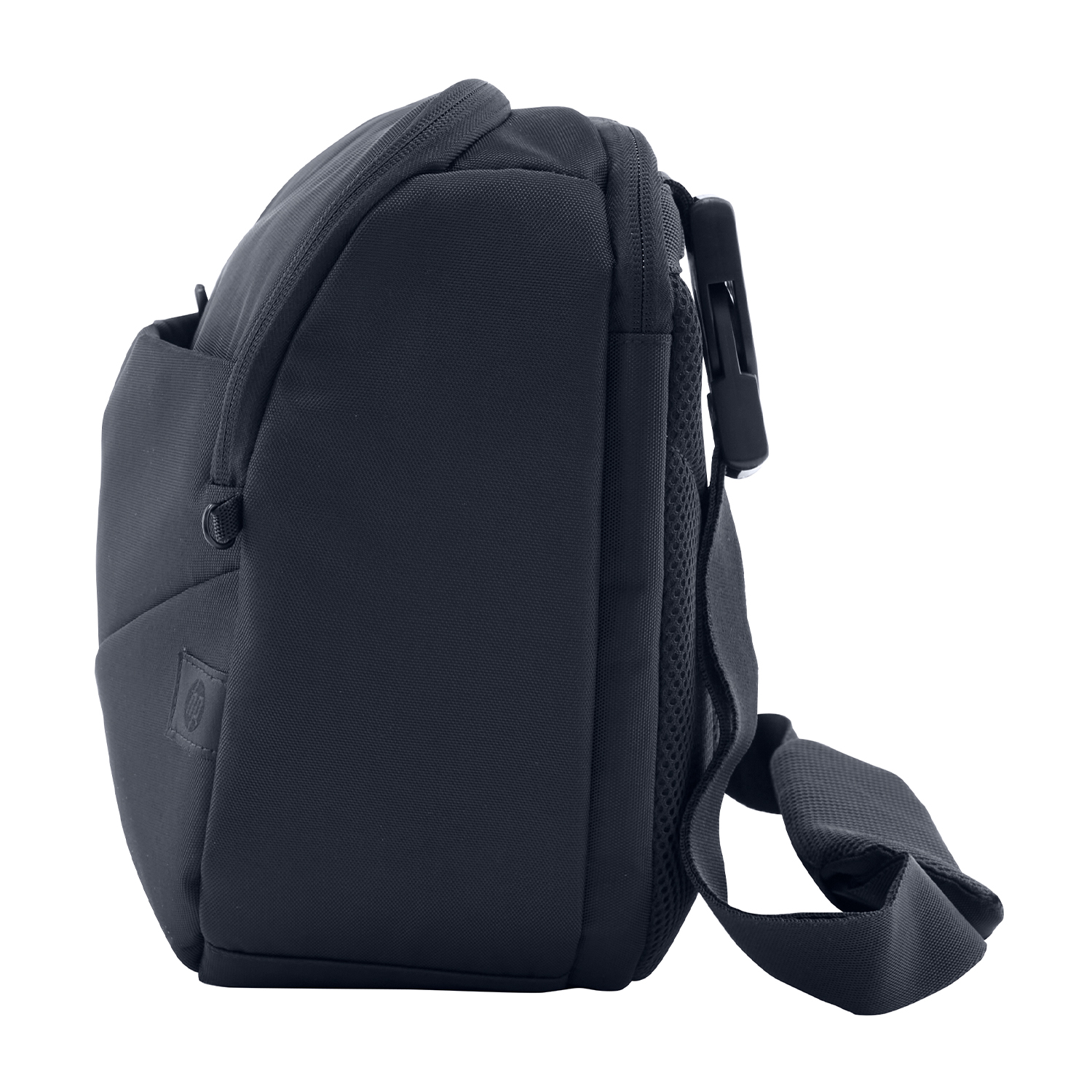 Borsa per fotocamera nera, vista laterale. Ha una sola tracolla e una tasca laterale in rete.