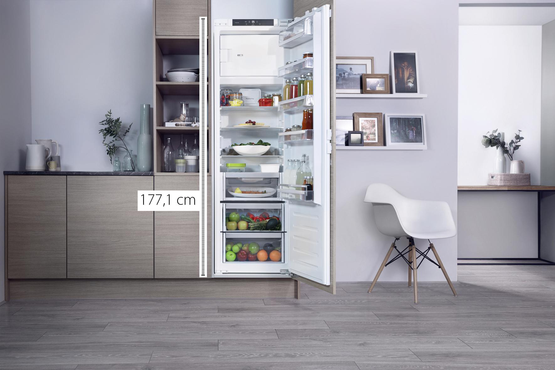 BAUKNECHT KSI 18GF2 P0 Einbaukühlschrank (292 l, F, 1771 mm hoch, Weiß)