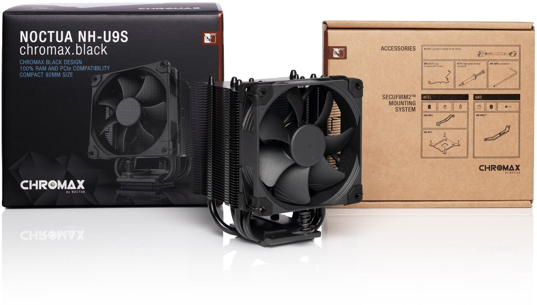 Schwarzer Noctua NH-U9S chromax.black CPU-Kühler mit Zubehör und Karton.