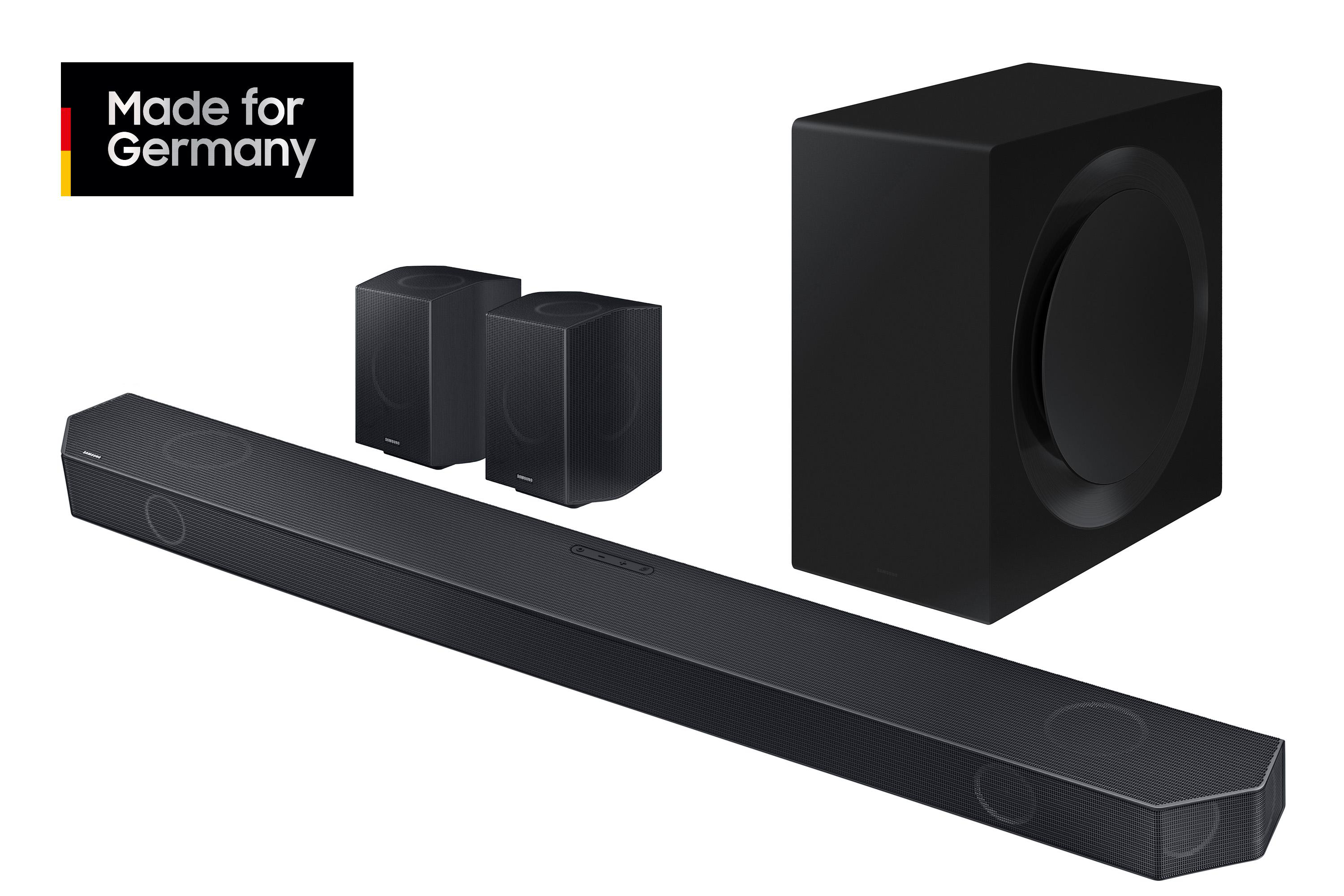 Schwarze Samsung Soundbar mit Subwoofer und zwei Lautsprechern. Made for Germany.
