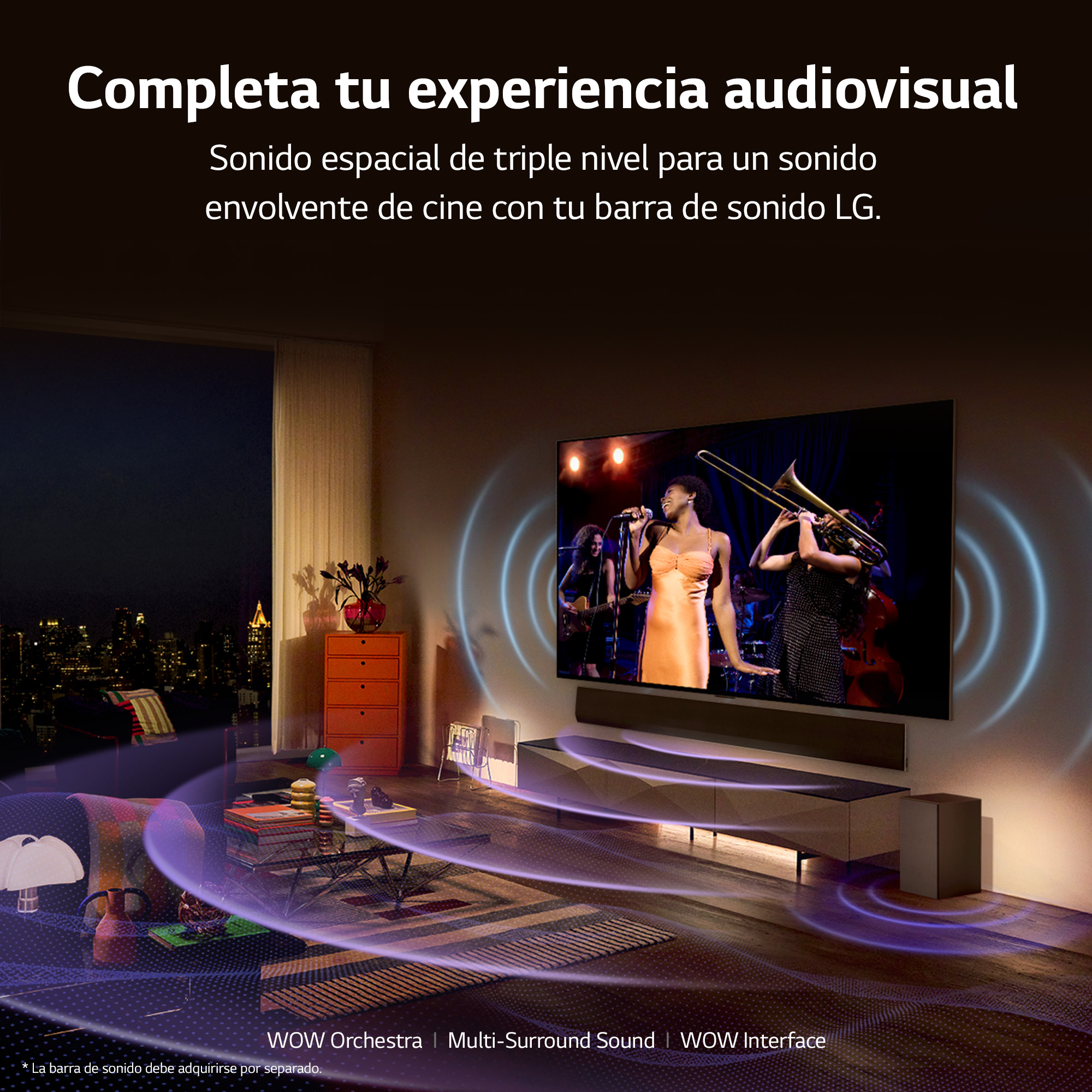 Escena de sala de estar con un televisor que muestra una banda en el escenario y ondas de sonido.