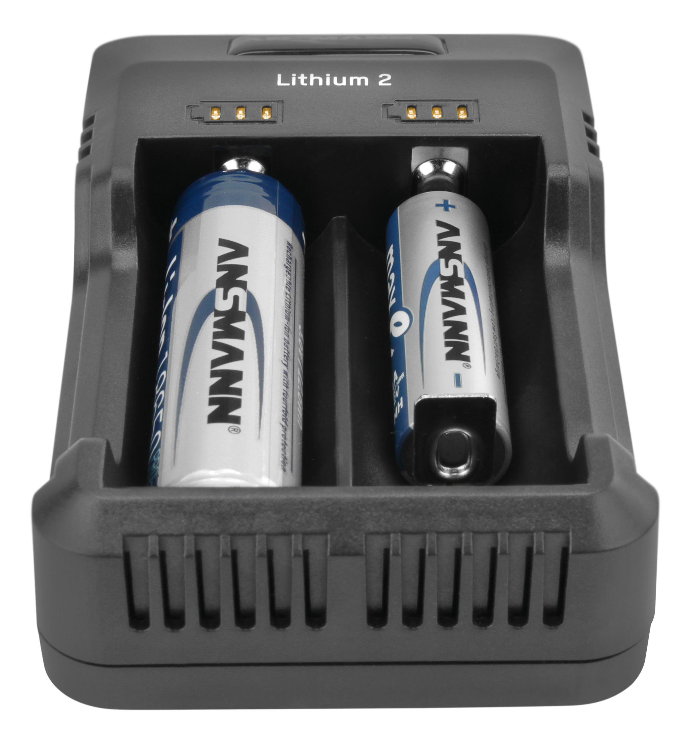 Batterieladegerät mit zwei Batterien, die Ladeschlitze zeigend.