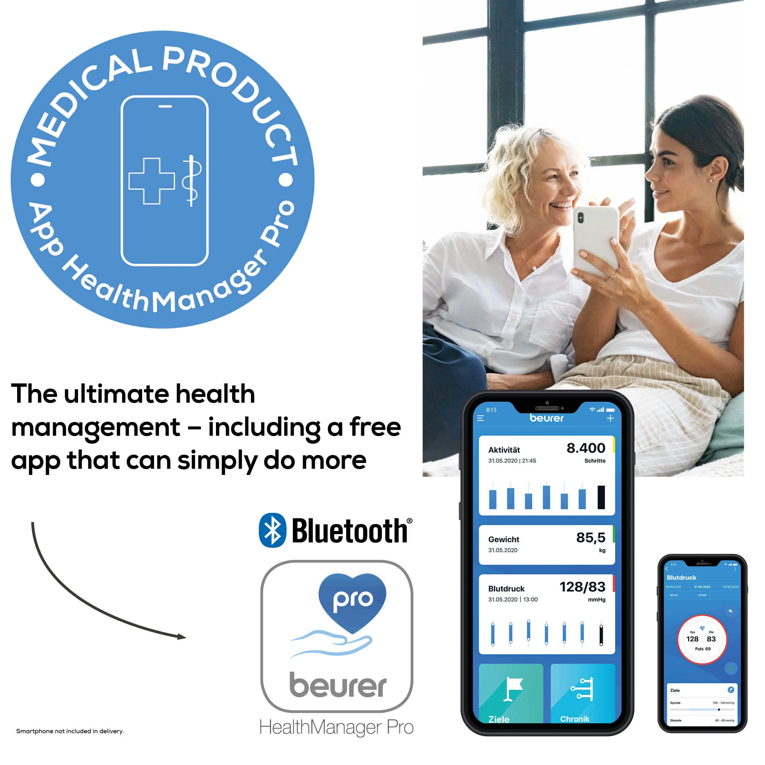 Due donne guardano schermi di telefoni. Dettagli dell'app e logo Bluetooth visibili.