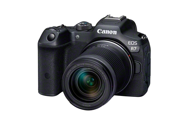 CANON EOS R7 + RF-S18-150 IS STM Değiştirilebilir Lensli Aynasız