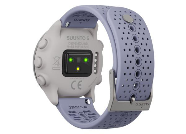Rückansicht einer Suunto 5 Smartwatch. Grau und hellviolett mit lila Armband.