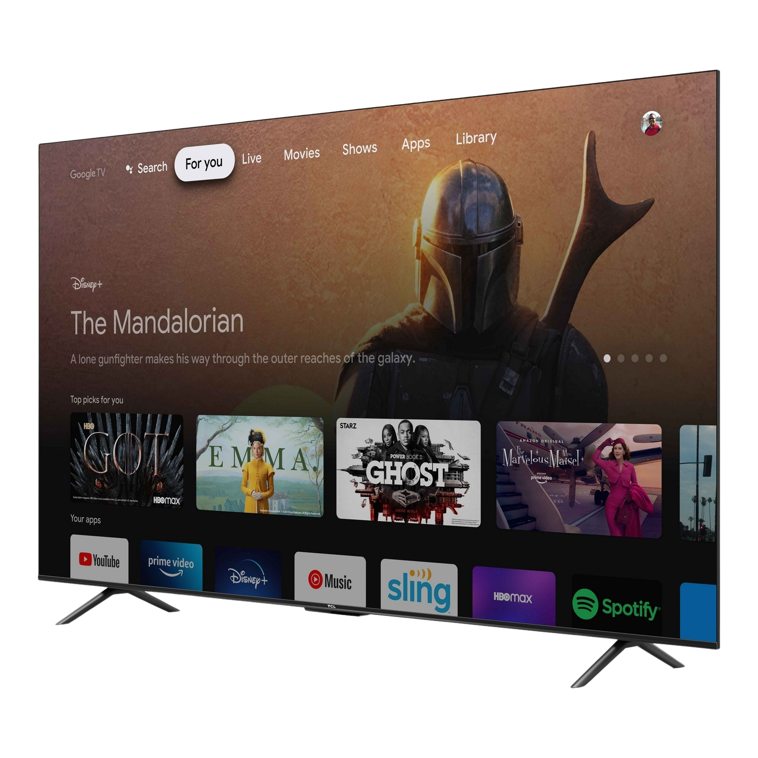 Een tv die een streamingdienstmenu van de show The Mandalorian weergeeft. Andere shows zijn ook zichtbaar.