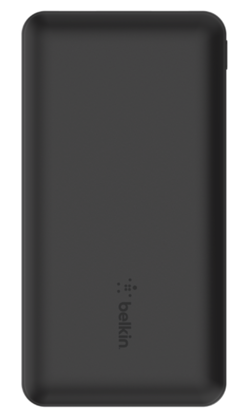 Siyah bir Belkin power bank. Belkin logosu görünür. Arka plan düz ve siyahtır.