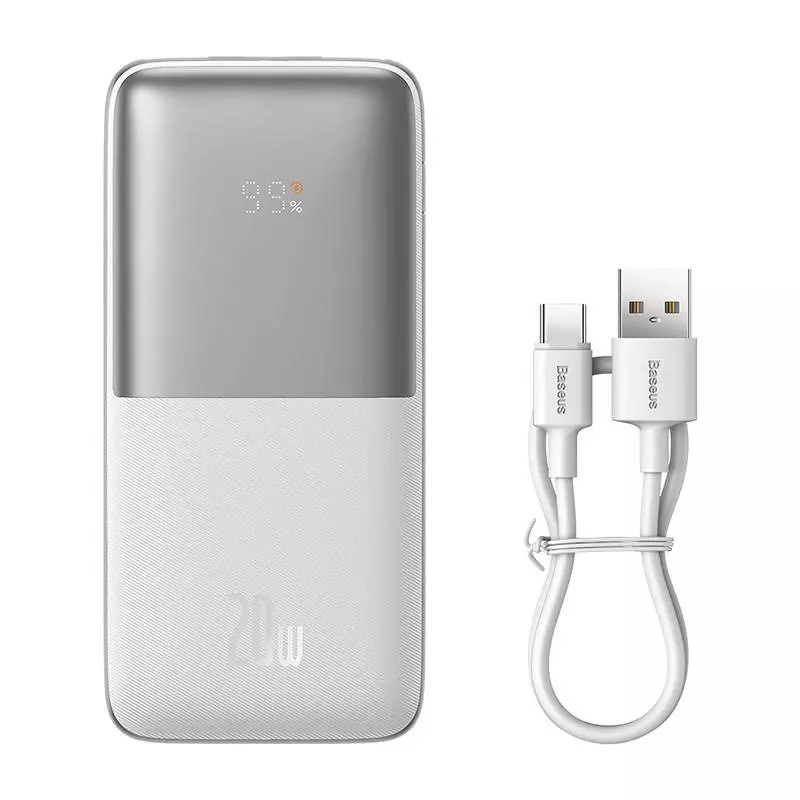 Kablolu ve ekranlı beyaz ve gri bir powerbank.