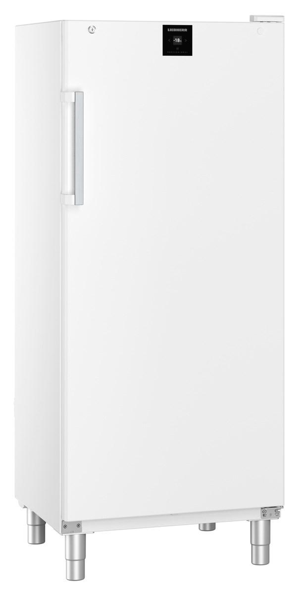 Ein weißer Liebherr-Gefrierschrank, hoch und stehend, mit digitaler Anzeige der Temperatur.