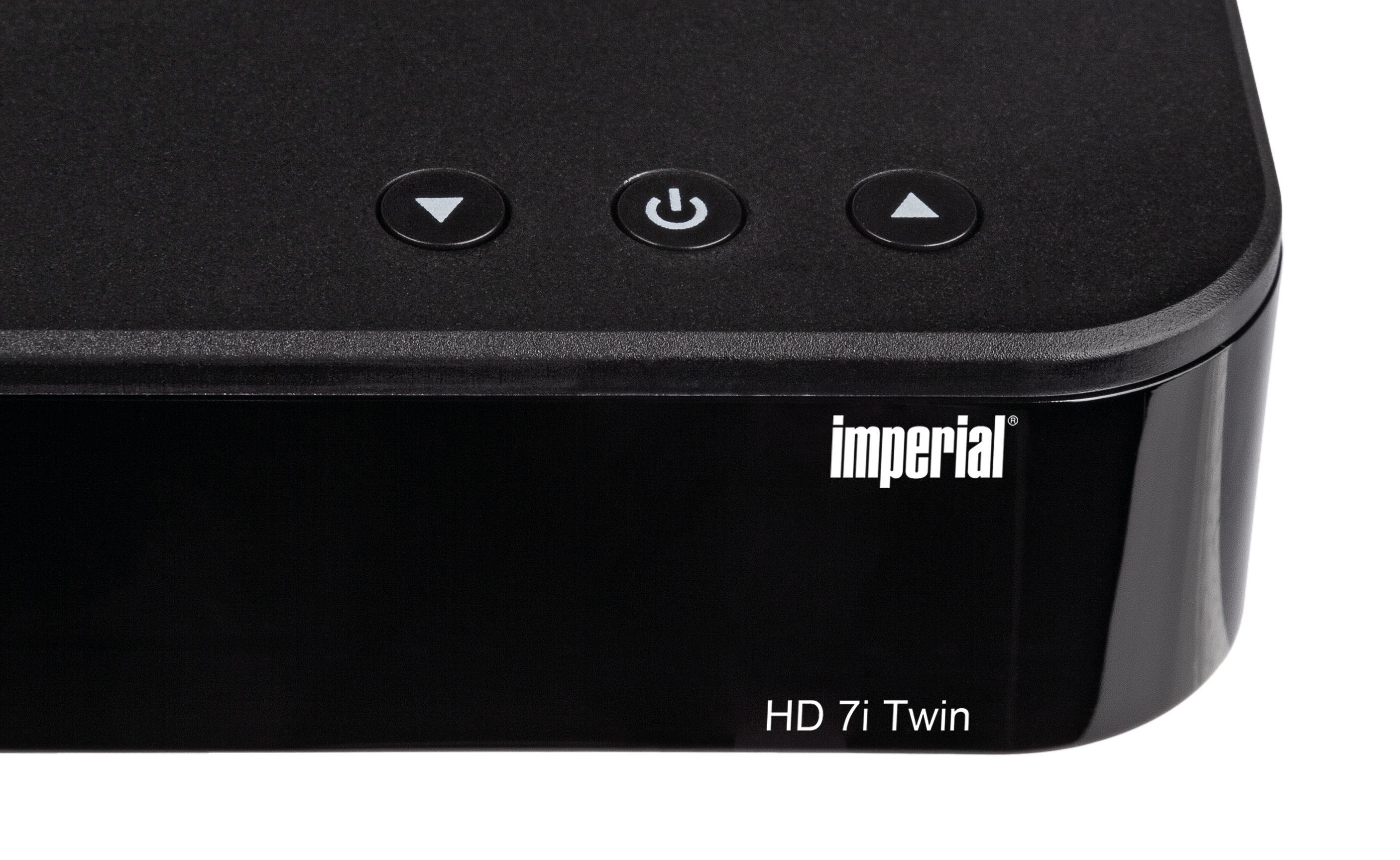 Schwarzes, rechteckiges 'Imperial'-Gerät mit Knöpfen. Schwarzer Hintergrund.
