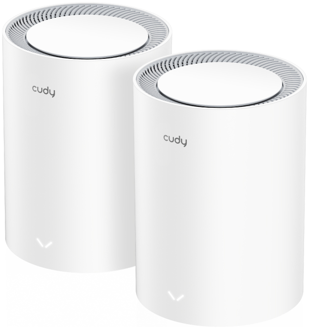 Két fehér, hengeres Cudy mesh wifi router. Van rajtuk logó és szellőzőnyílások felül.