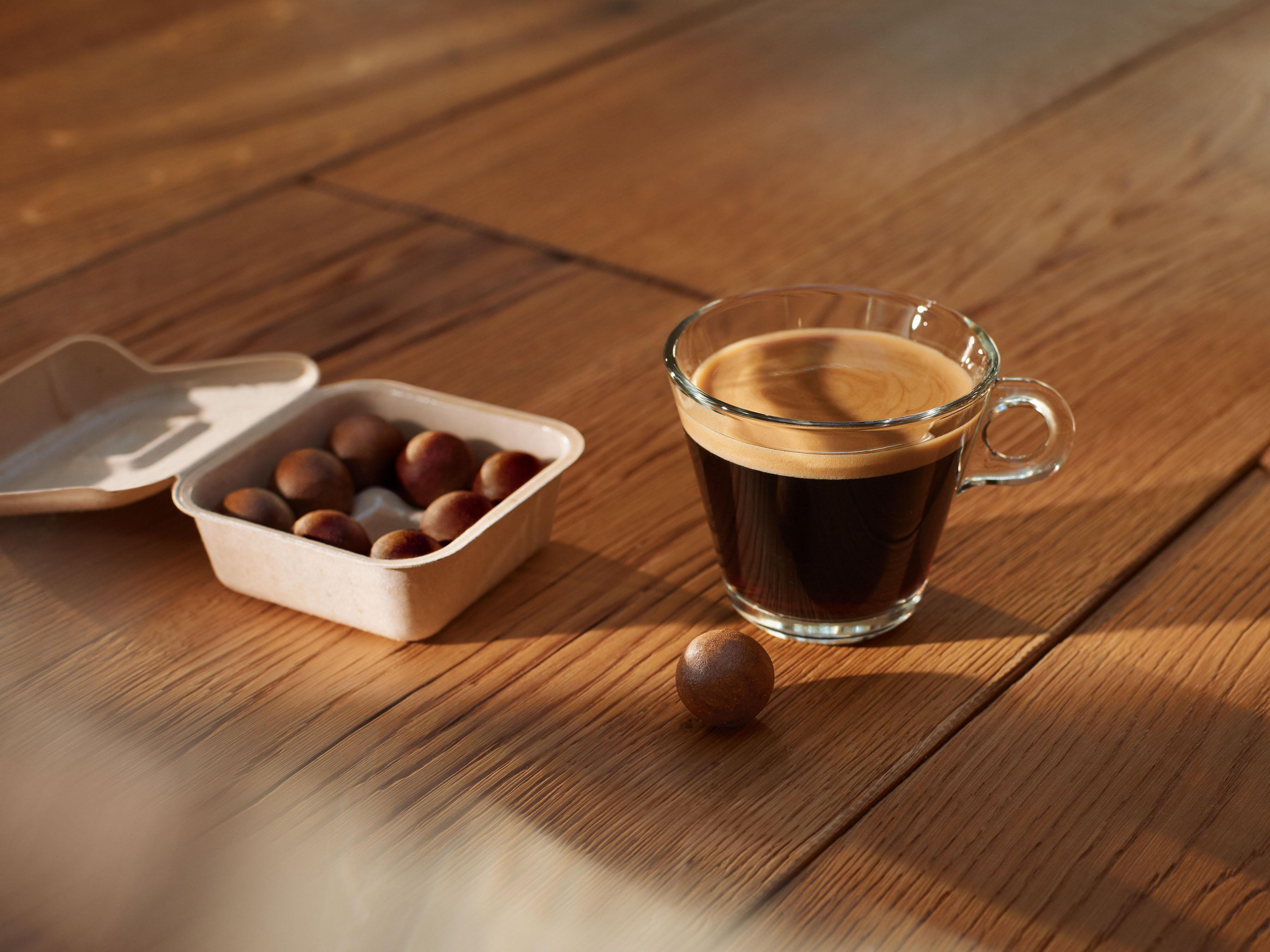 CAFE ROYAL CoffeeB Espresso BIO 9er Kaffeekugel (Nur für CoffeeB Globe Kaffeemaschine geeignet.)